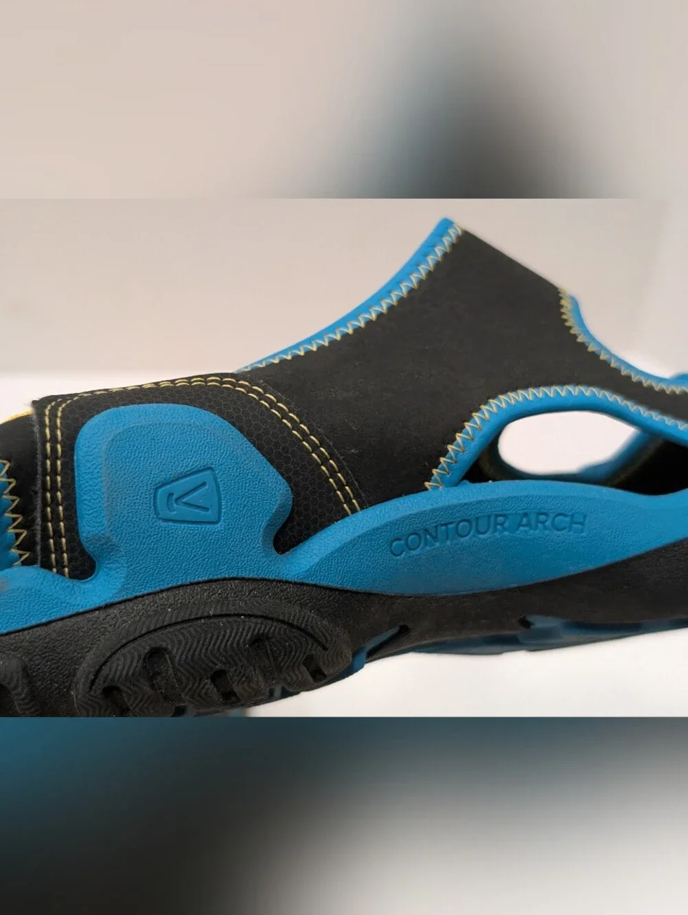 Keen Big Kid Boy's 6 Blue Black Knotch Creek Open Toe Water Shoes Sandals